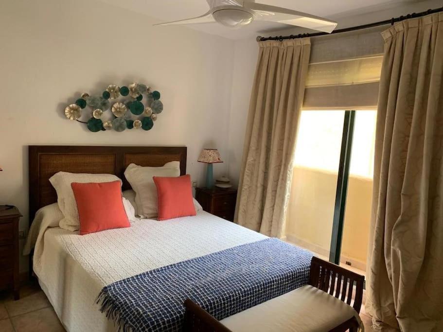 Апартаменты 1Ra Linea Playa Zahara Atlanterra Piscina Parking Захара-де-лос-Атунес Экстерьер фото